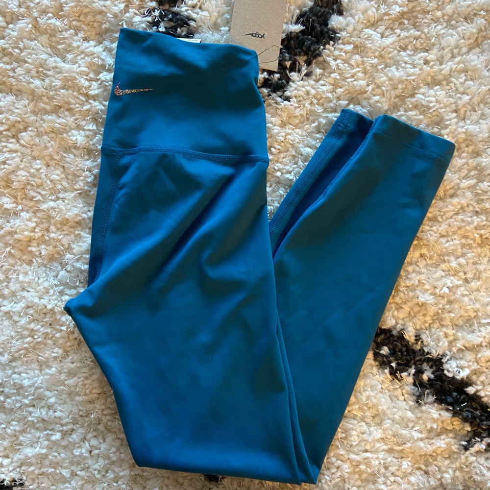 Nike leggings